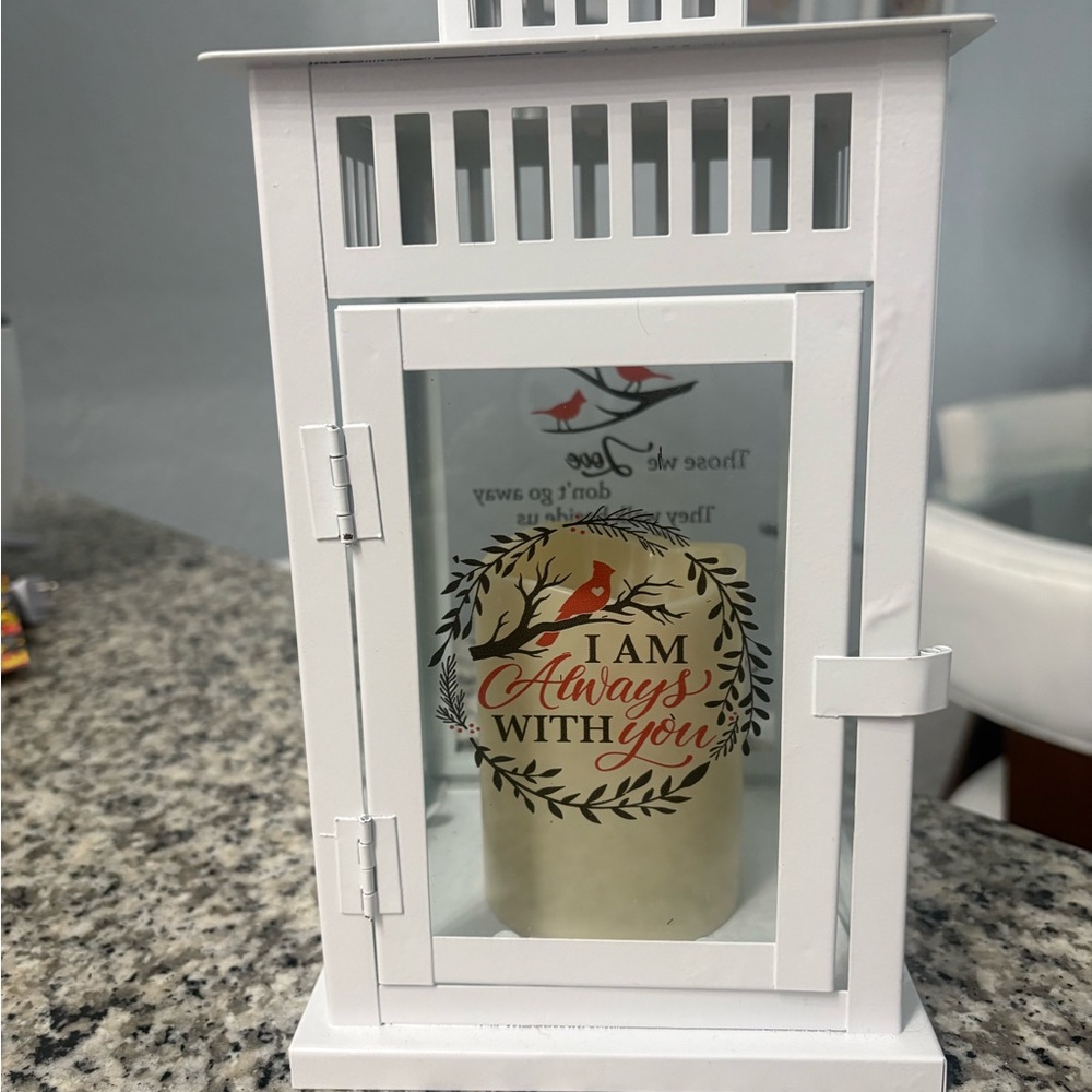 White Memorial Lantern with flickering LED candle - Picture 8 of 11